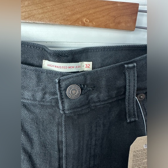 Levi’s 501 High Waisted Mom Jeans NWT - Picture 7 of 9